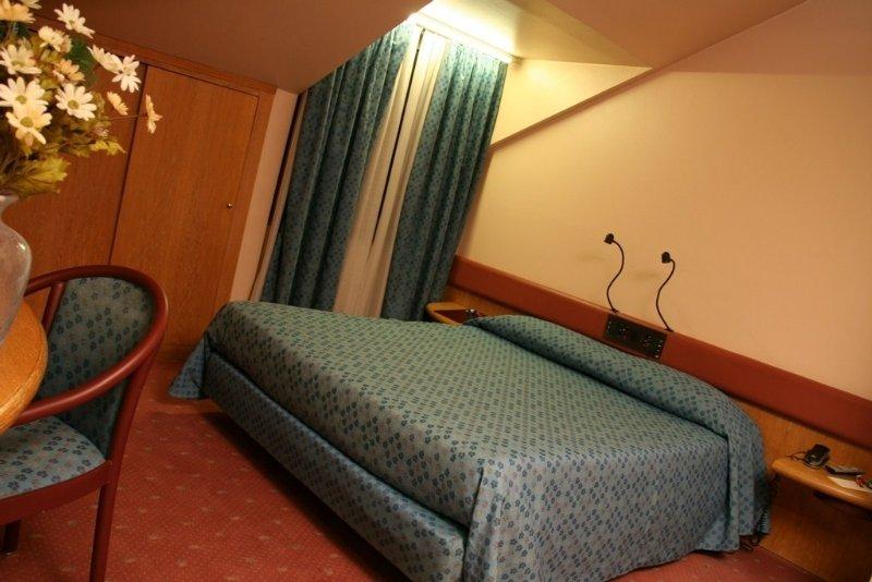Hotel Albert Hotel 3*