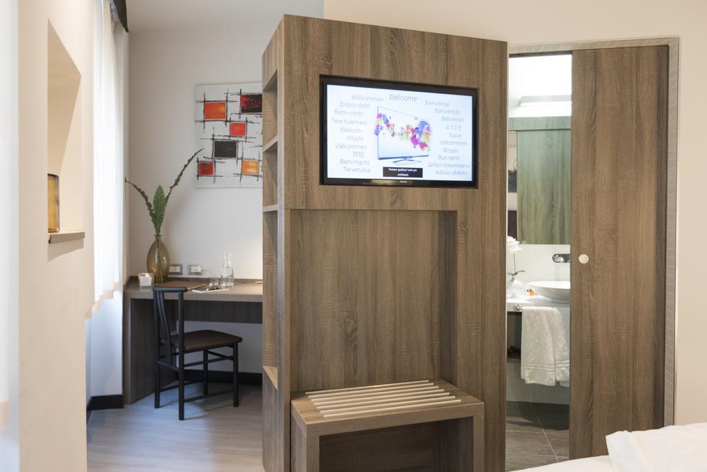 Mentana, By R Collection Hotel 4*