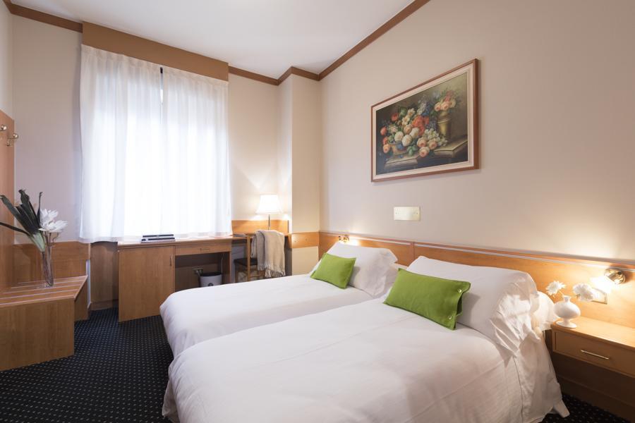 Hotel Mentana, By R Collection 4*