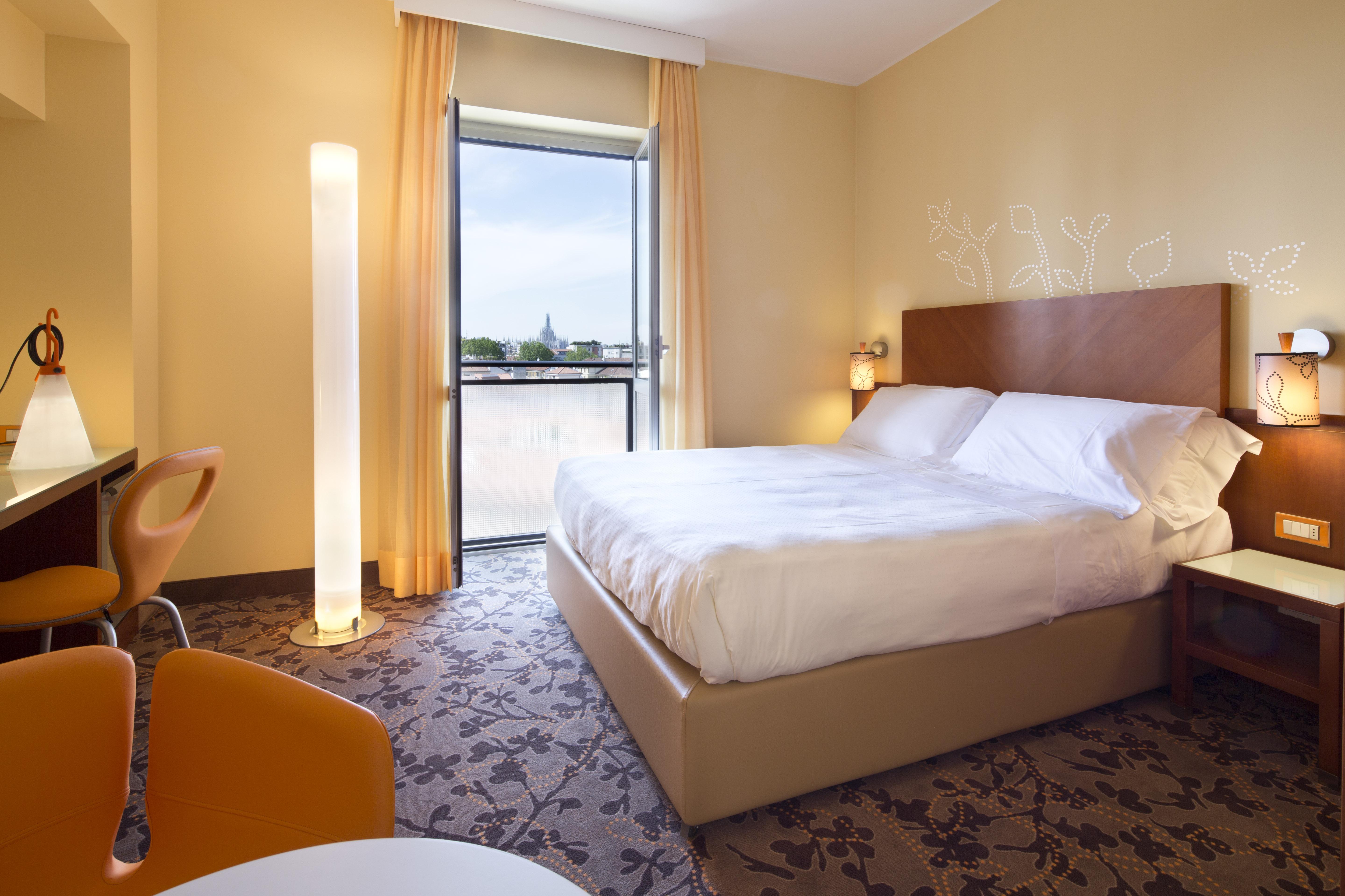 Unahotels Mediterraneo Hotel 4*