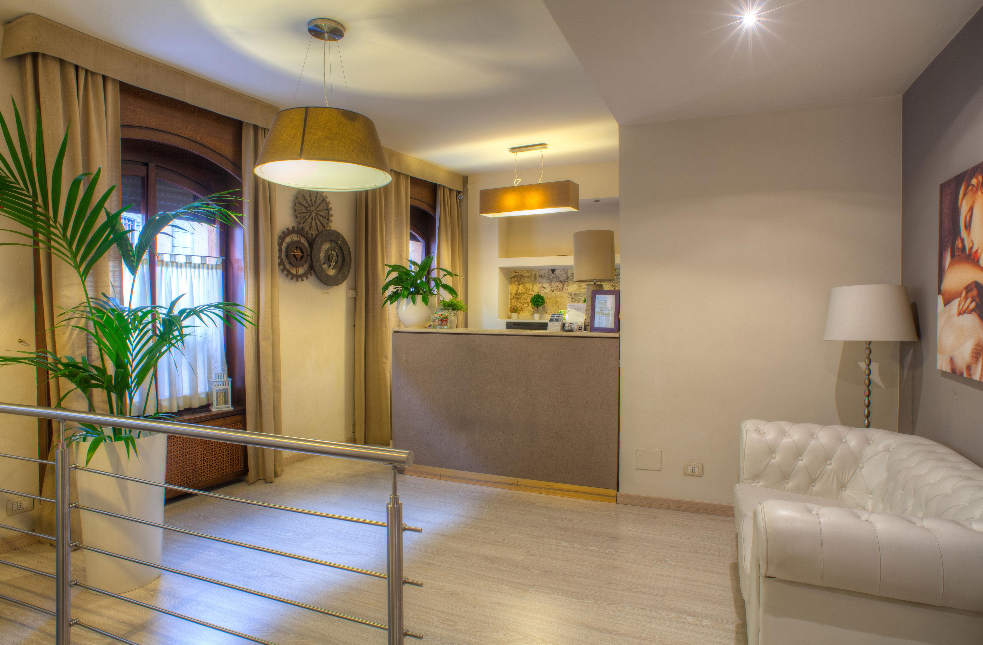 Hotel Ares 3*