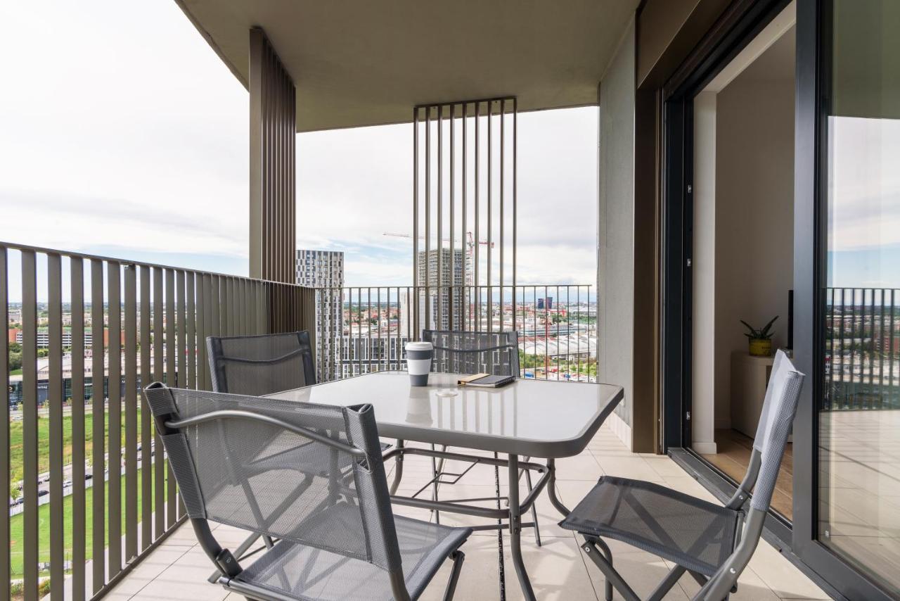 Joivy Uptown Flats With Balcony, Good Connection To Centre *
