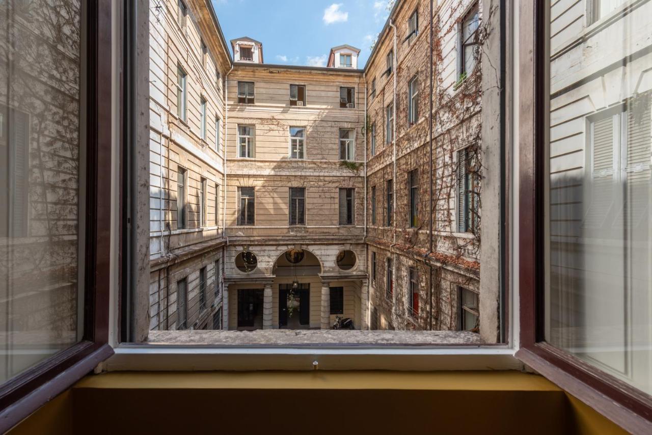The Couper Castello