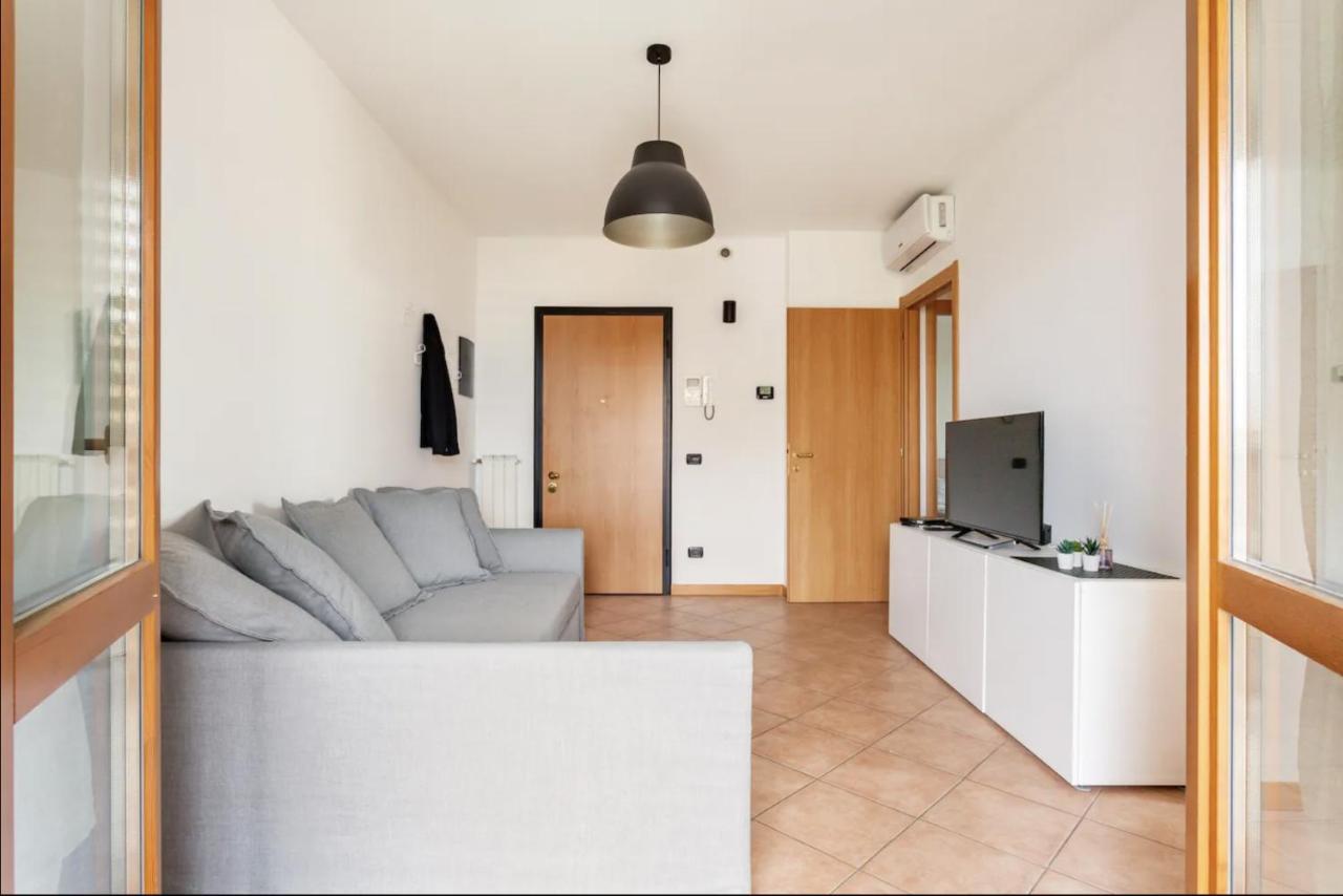 Lussuoso Attico Con Garage Gratis Vicino Al Duomo E Allo Ieo Milaan
