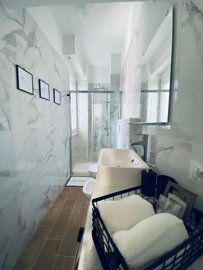 Luxury House Dergano * Milano