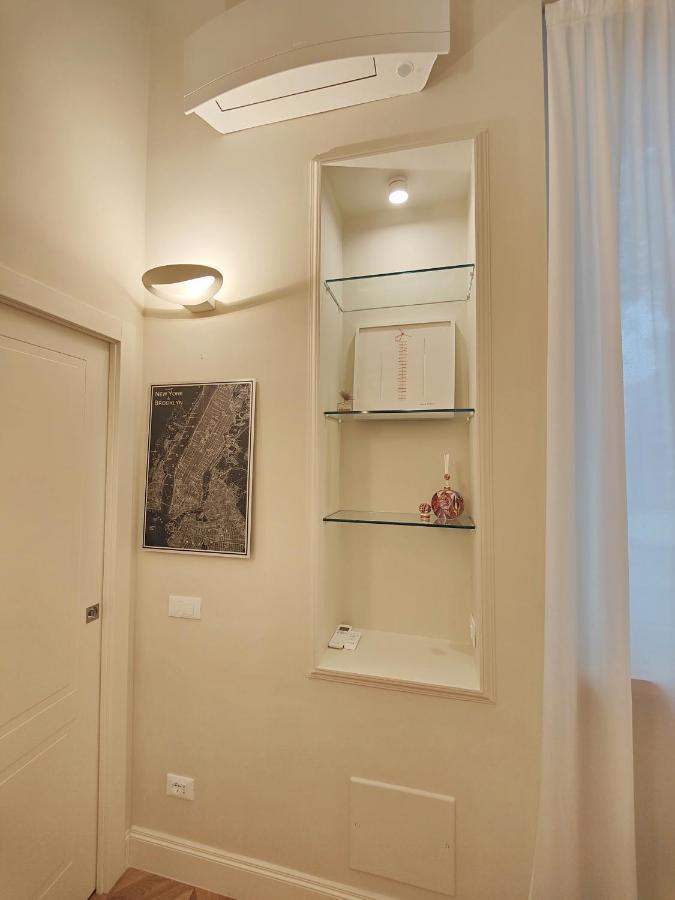 Apartment Arco Della Pace, Milan