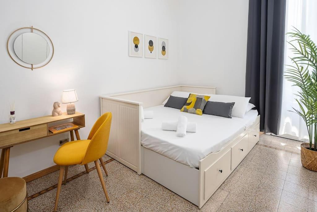 Center-design Attic Penthouse With Private Terrace Apartment Mailand