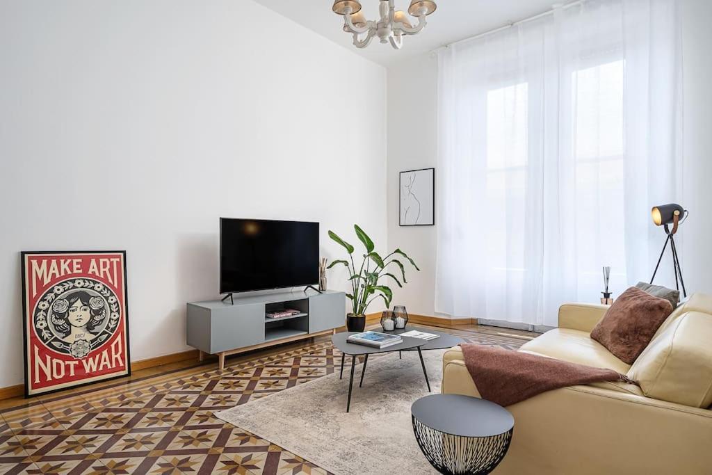 Apartment Center-design Attic Penthouse With Private Terrace *