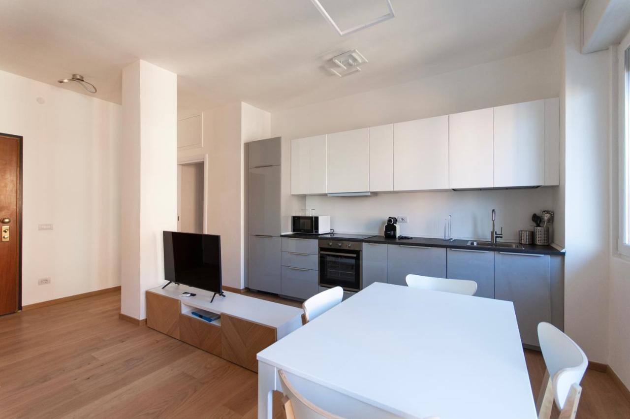 Youhosty - Del Castagno 2 * Milano