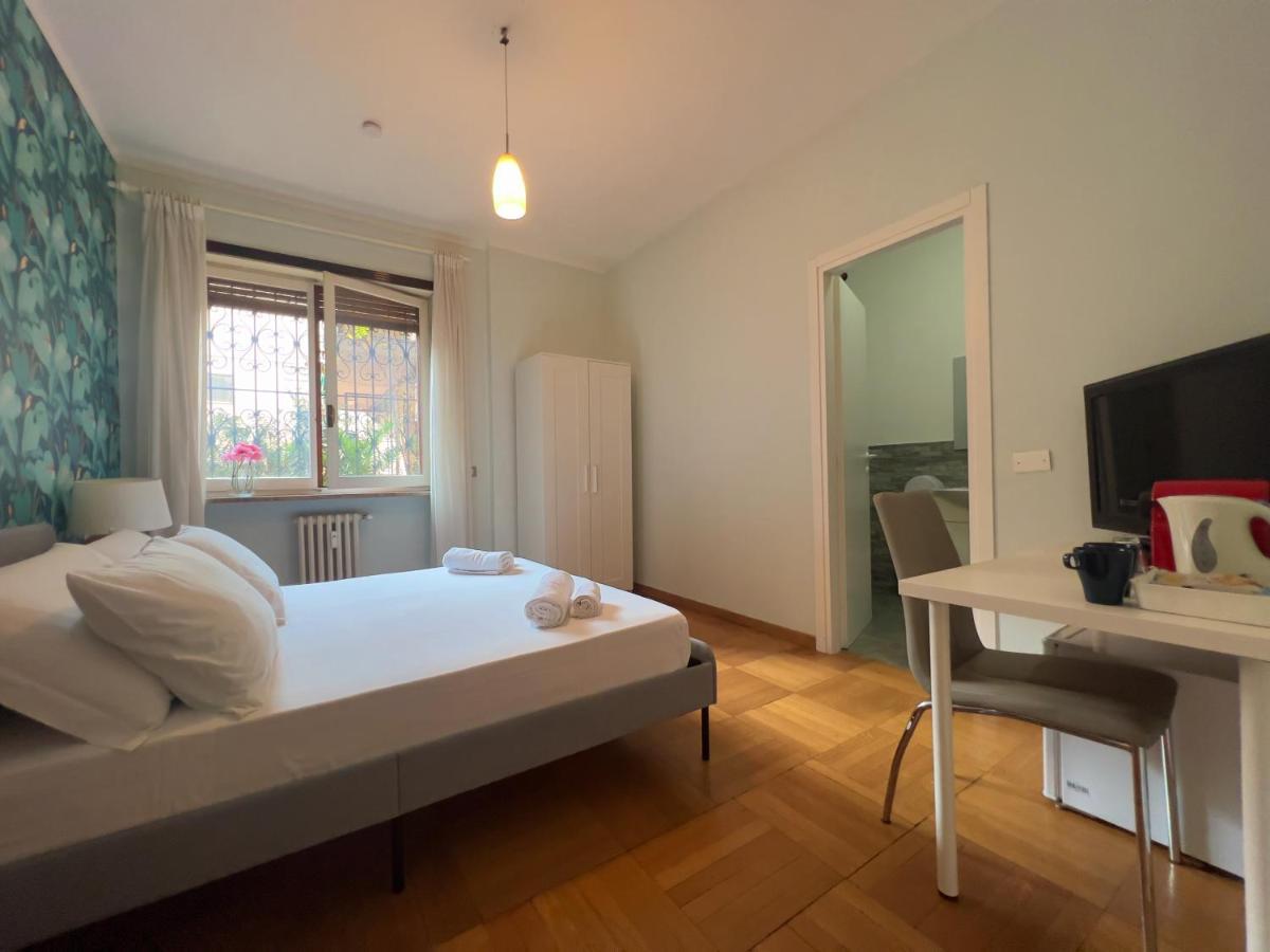 Bed & Breakfast Appartme Seveso 40 *