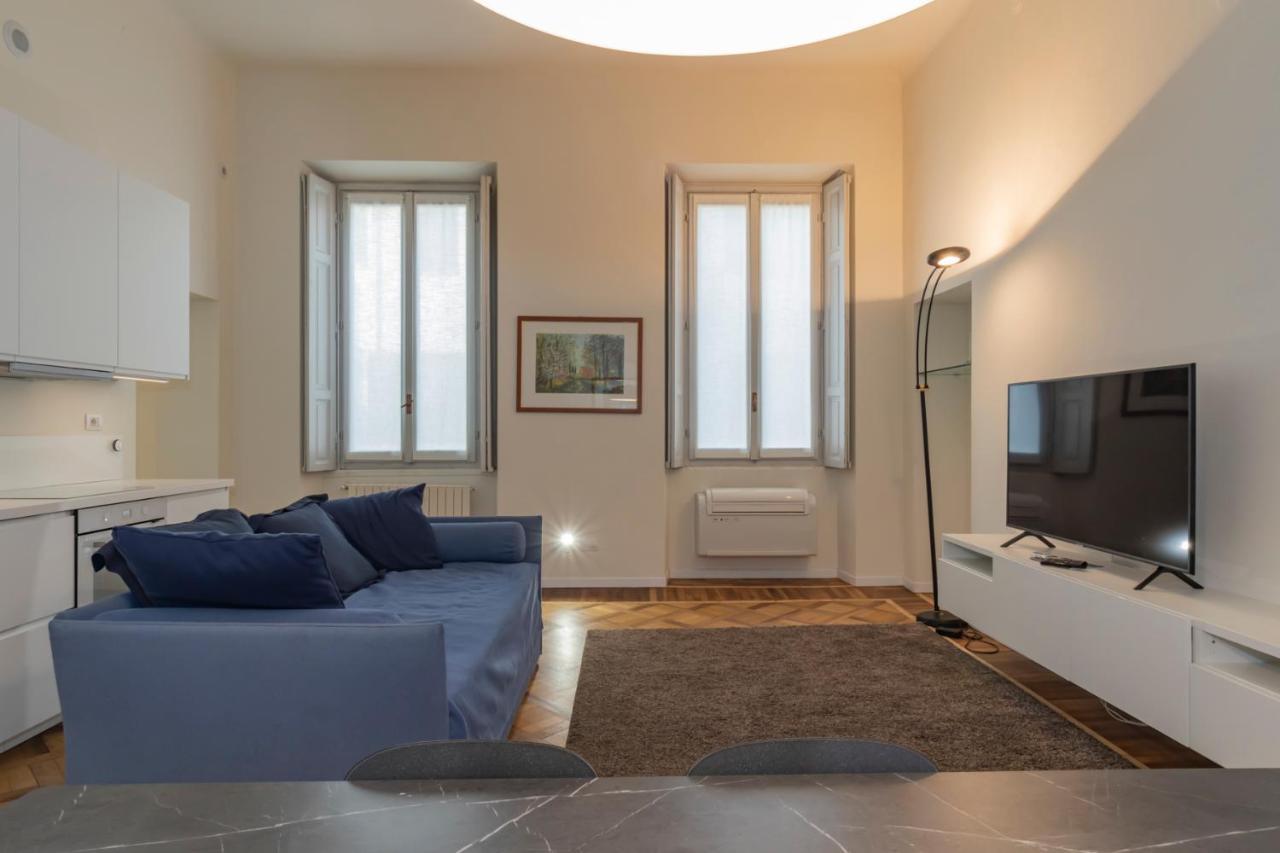 Luxury Near Duomo Italia 38 * Milano