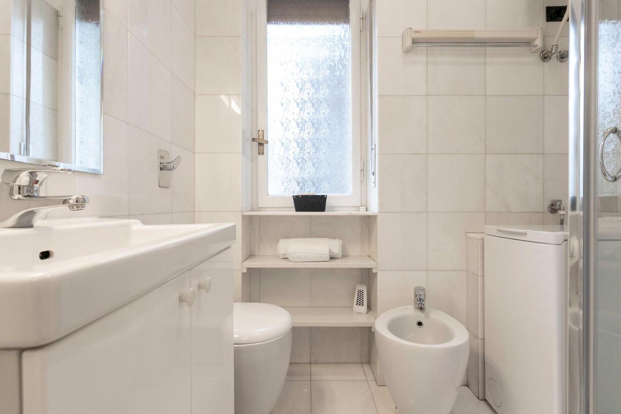 Luna Homes - In Corso Sempione Appartement *