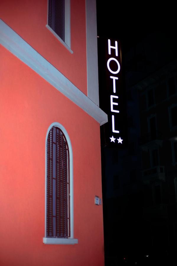 Hotell Fioralba Milano