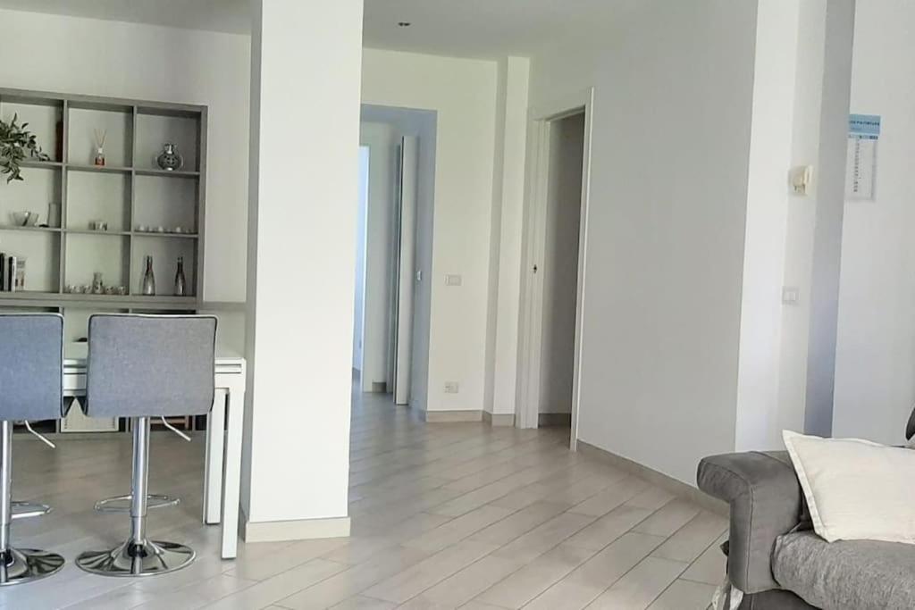 Apartment Ampio Bilocale In Zona Porta Vittoria / Corso Lodi *