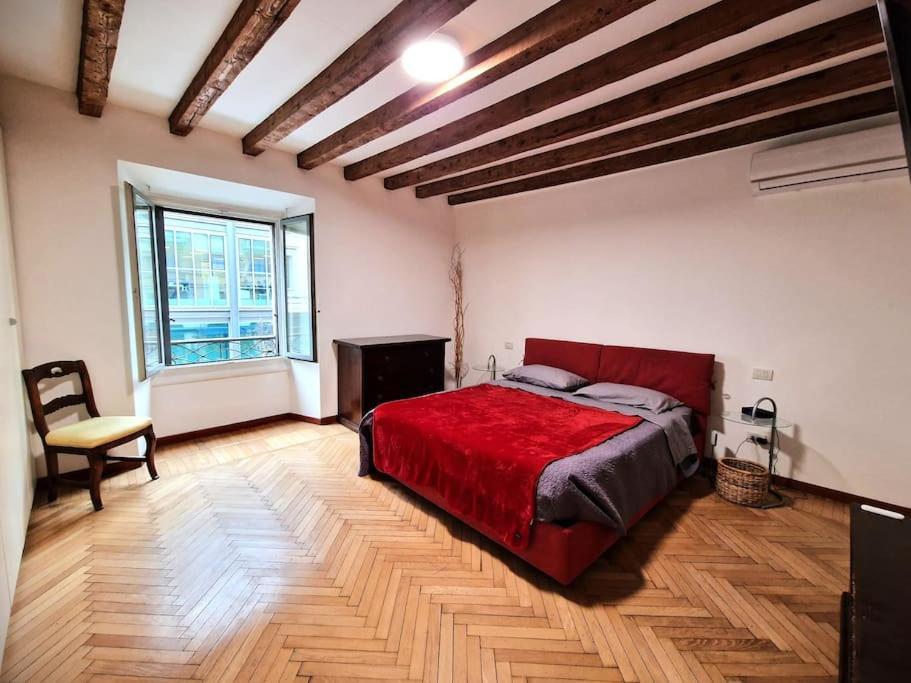 Magnifico Ristrutturato Appartement Milaan