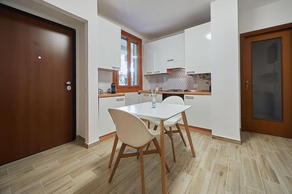 Flat Number 8 Apartment *