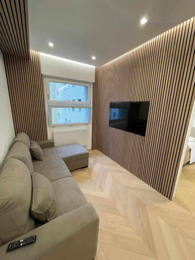 Bilocale Luxury A 50 Mt Dalla Stazione Di Appartamento *