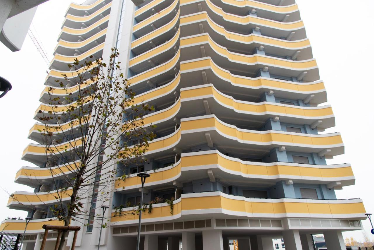 Apartment Youhosty - Pirelli 28 Milan