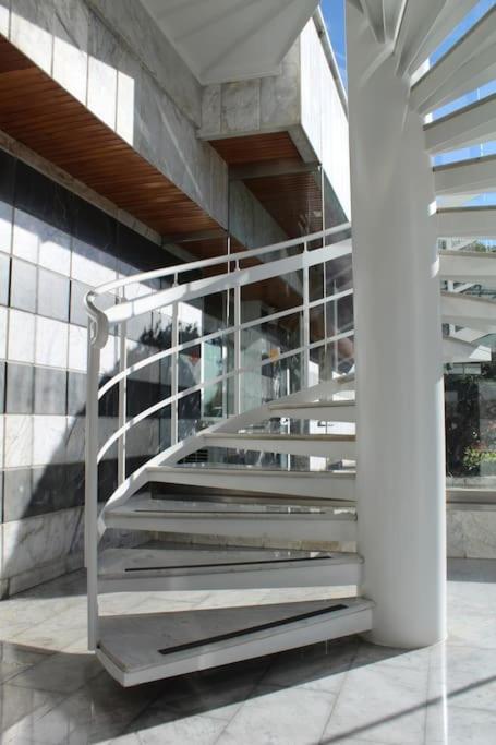 Con Terrazzo Appartamento