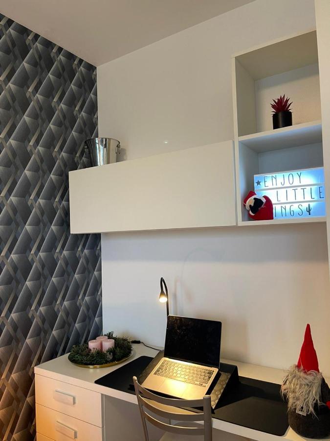 Citylife Monolocale Con Ampio Terrazzo Milaan