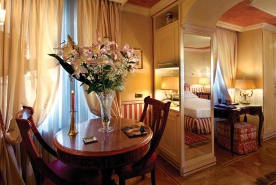 Hotel Petit Palais De Charme Milano