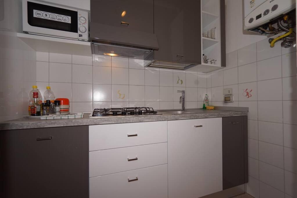Cir 015146-cni-01484 * Milano