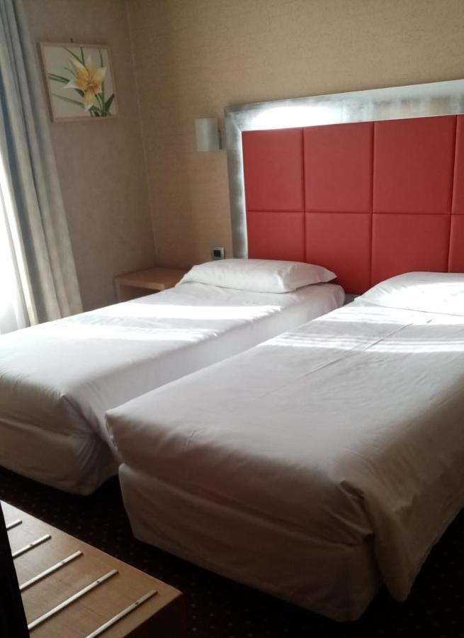 Susa Hotell 3*