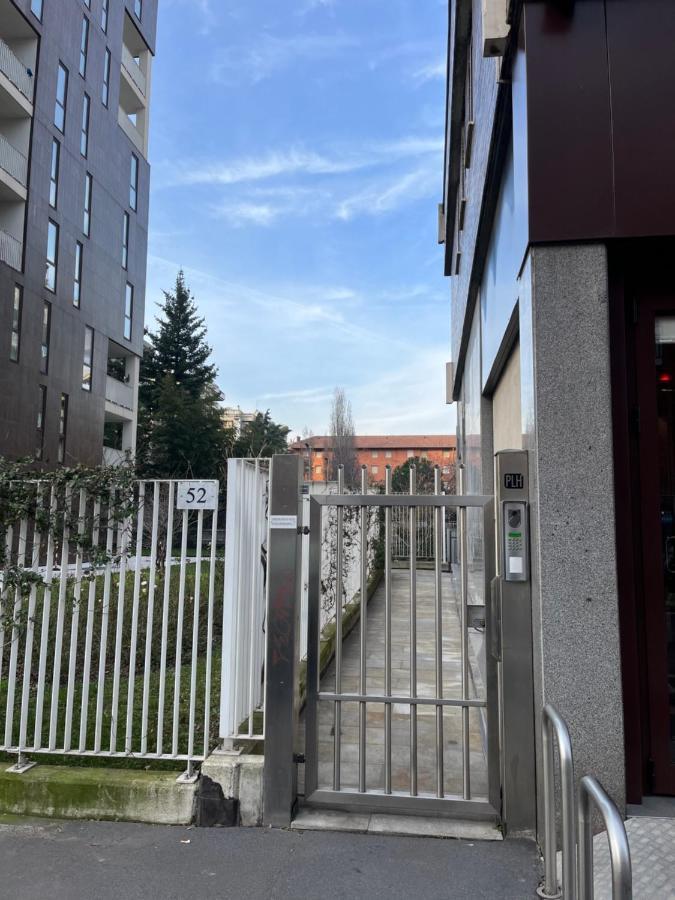 Cherry's House M1 Bande Nere - San Siro- M4 Linate *