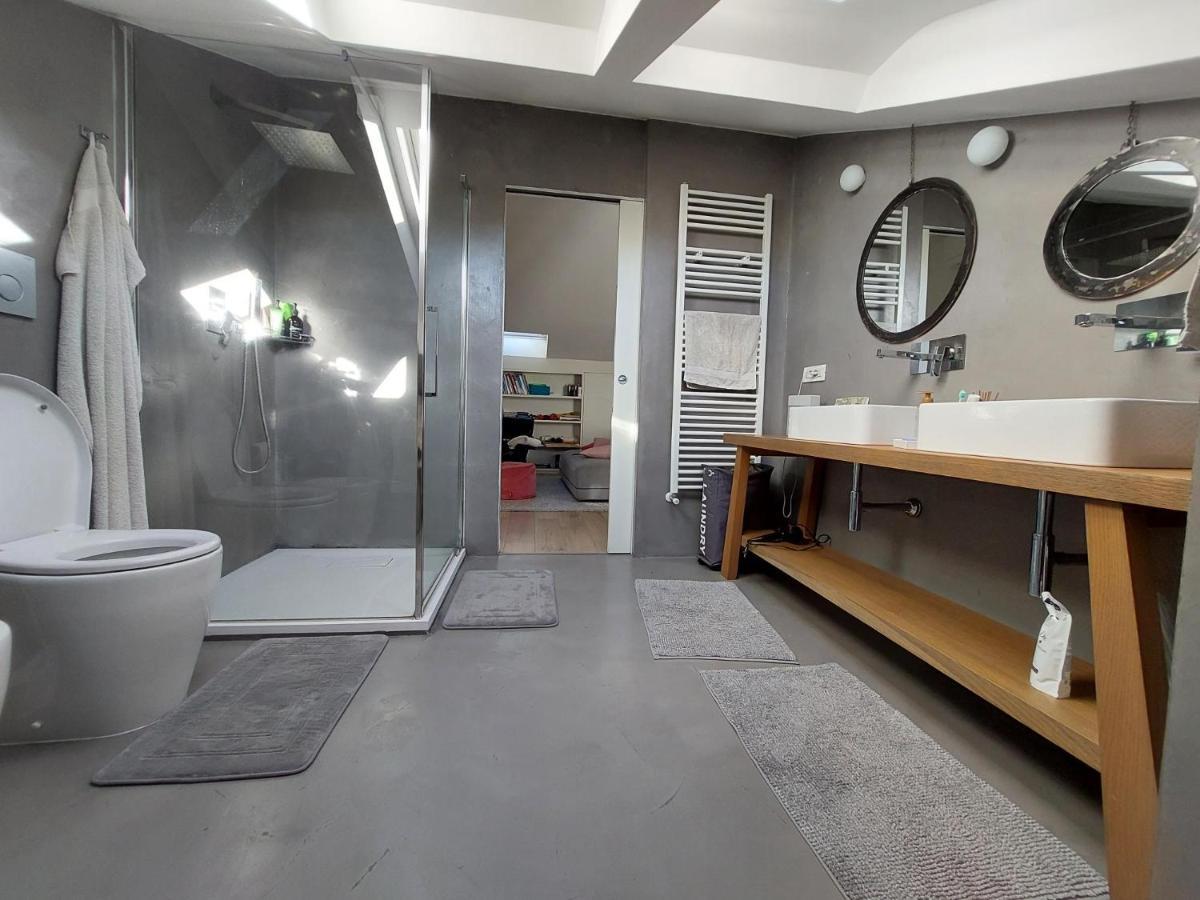 Apartment Mansarda Olgiati Zona Navigli *