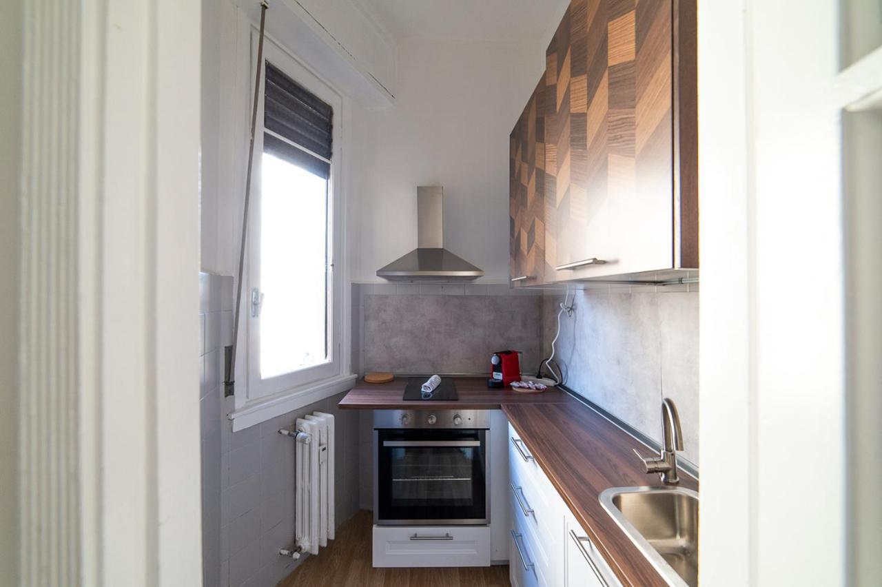 Hbhall Residenze Darsena Apartment