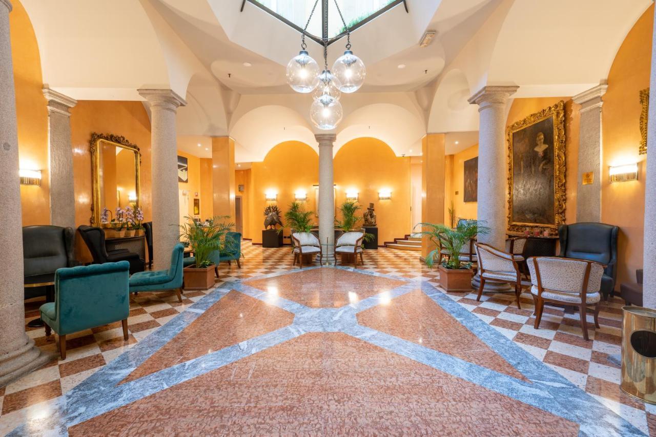 Regina Hotel Milan