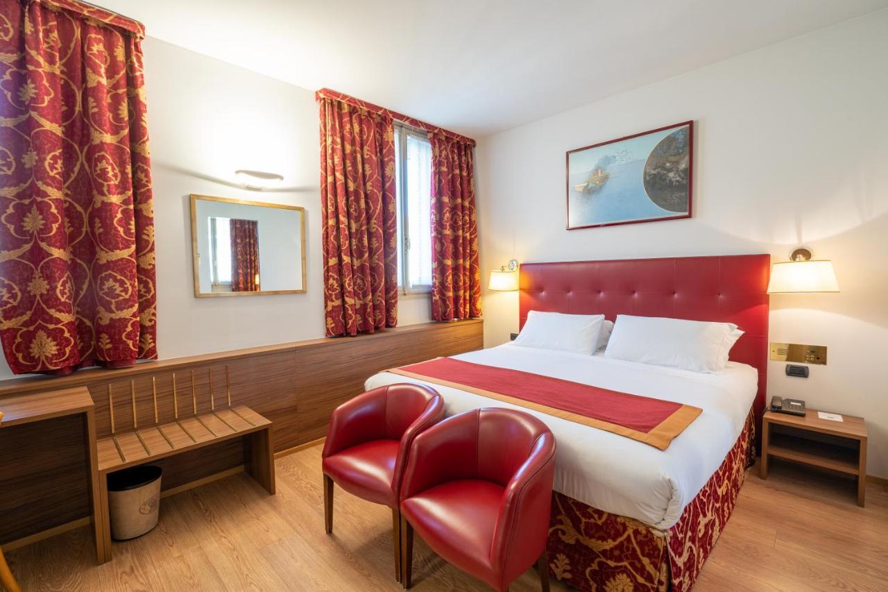 Hotel Regina 4*
