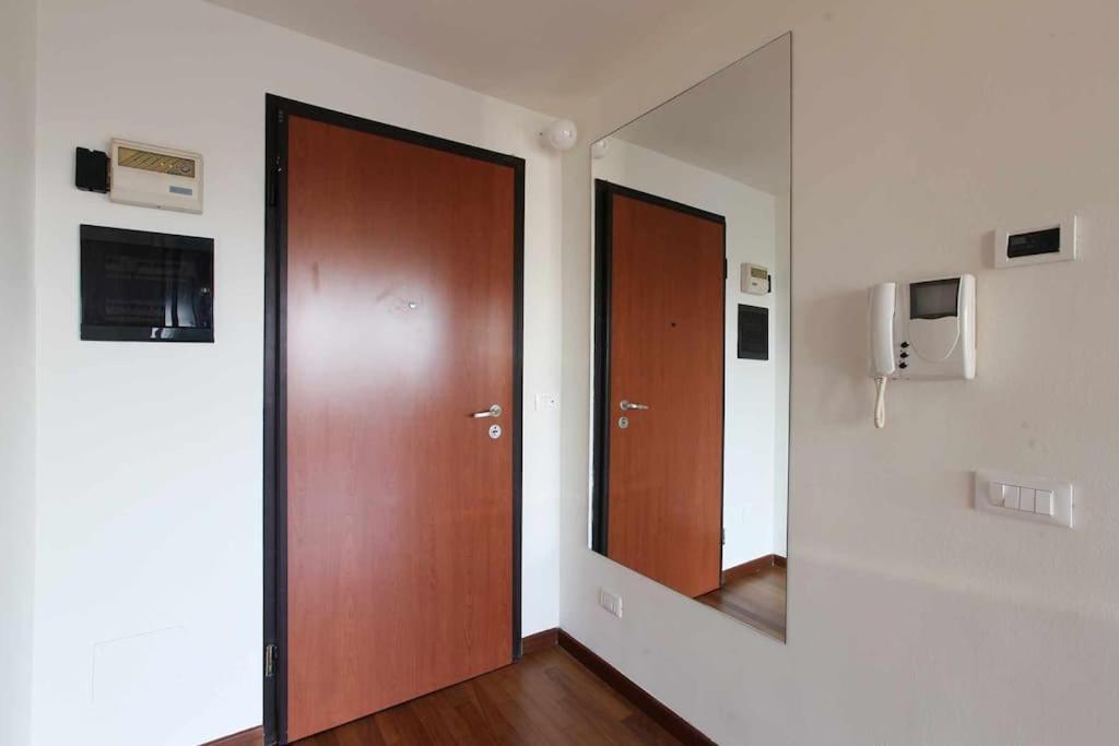 Corso Garibaldi 72 *