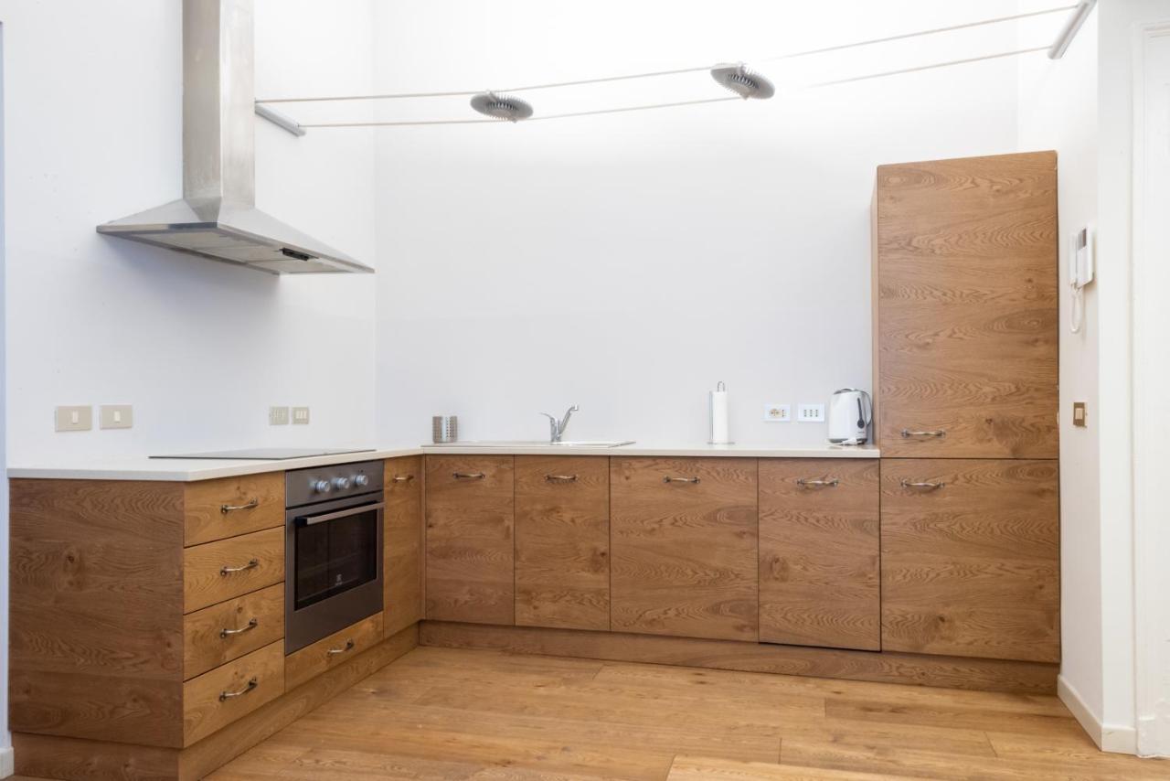 Porta Venezia Elegant Penthouse With Terrace Appartement