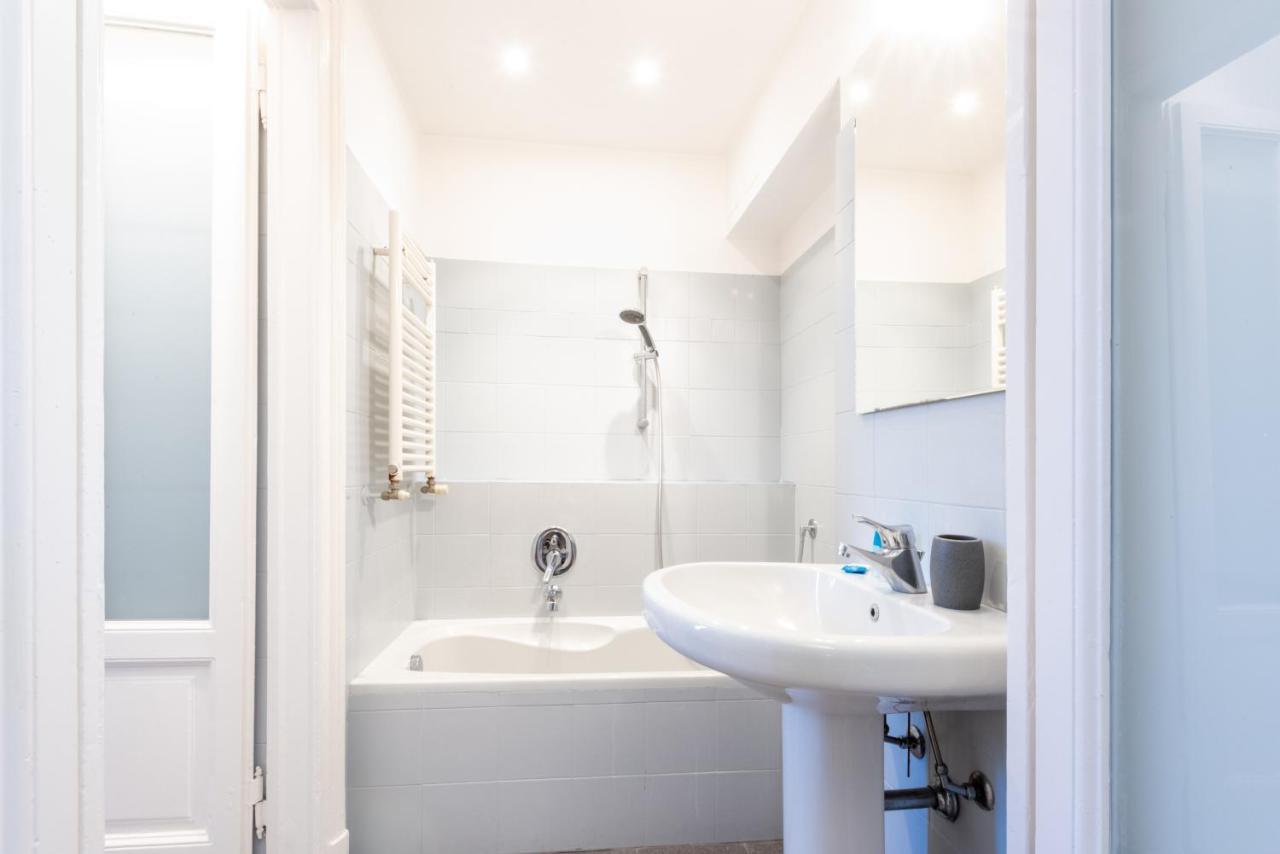 Appartement Porta Venezia Elegant Penthouse With Terrace Milaan