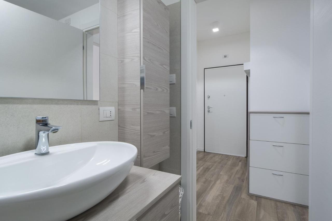 Easylife - Lussuoso E Moderno Bilocale A Due Passi Dalla Zona Fiera E Life Lejlighed