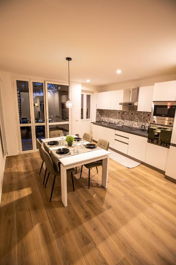 Elegante Due Livelli San Siro Stadium Appartement *