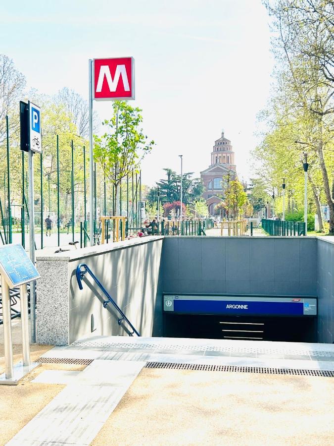 Chiara 34 - M4 Metro Blu Milano