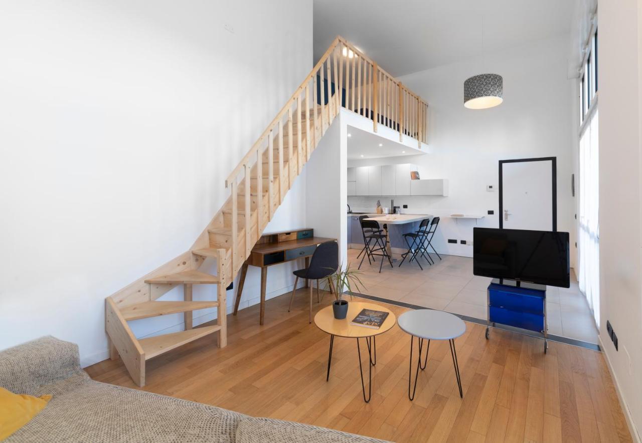 Spazioso Loft Di Design In Bovisa Apartment *