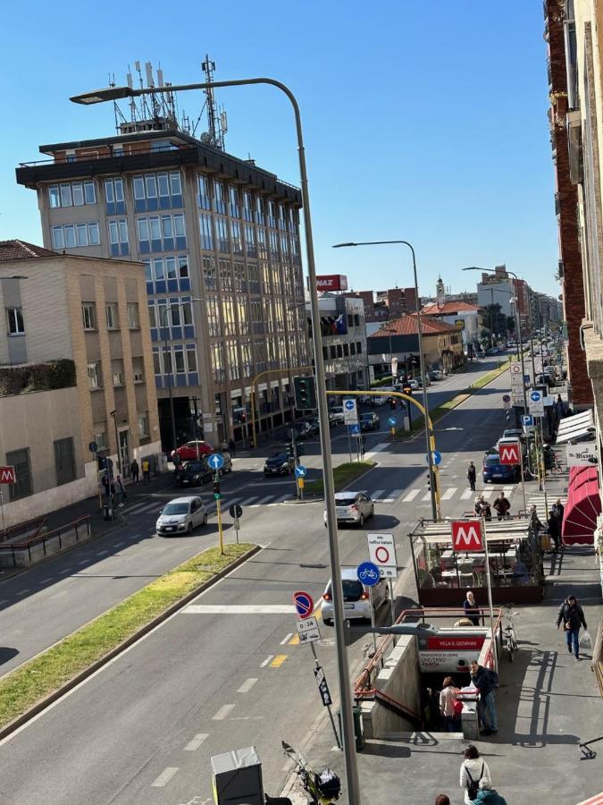 Domusmi Viale Monza 319 Milaan