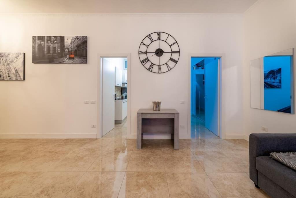 Apartment San Babila - Luxury Milanese