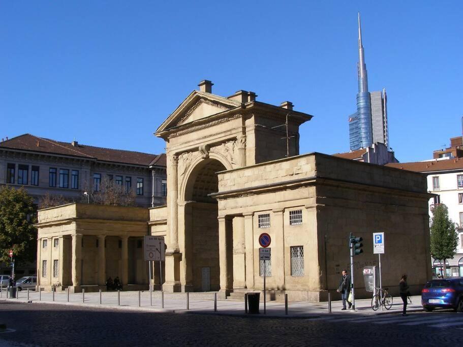 Urban House - Elegant Apartment Brera Milan Center