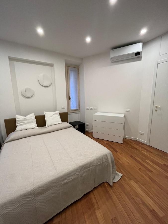 Leilighet Casa Vercelli Delizioso Bilocale Moderno Nella Vecchia