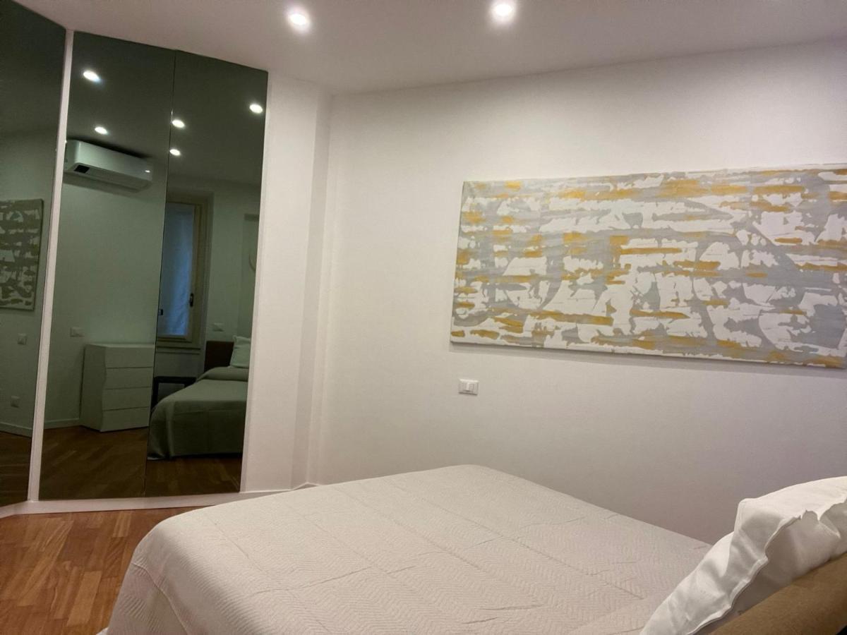 Leilighet Casa Vercelli Delizioso Bilocale Moderno Nella Vecchia