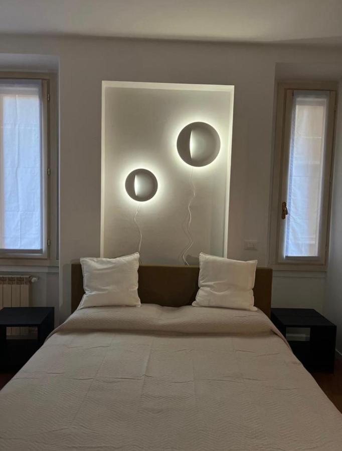 Casa Vercelli Delizioso Bilocale Moderno Nella Vecchia Leilighet Milano