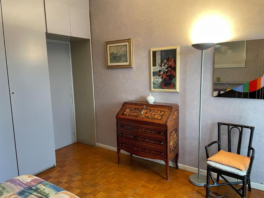 Navigli Hideaway - 5 Minutes From Metro