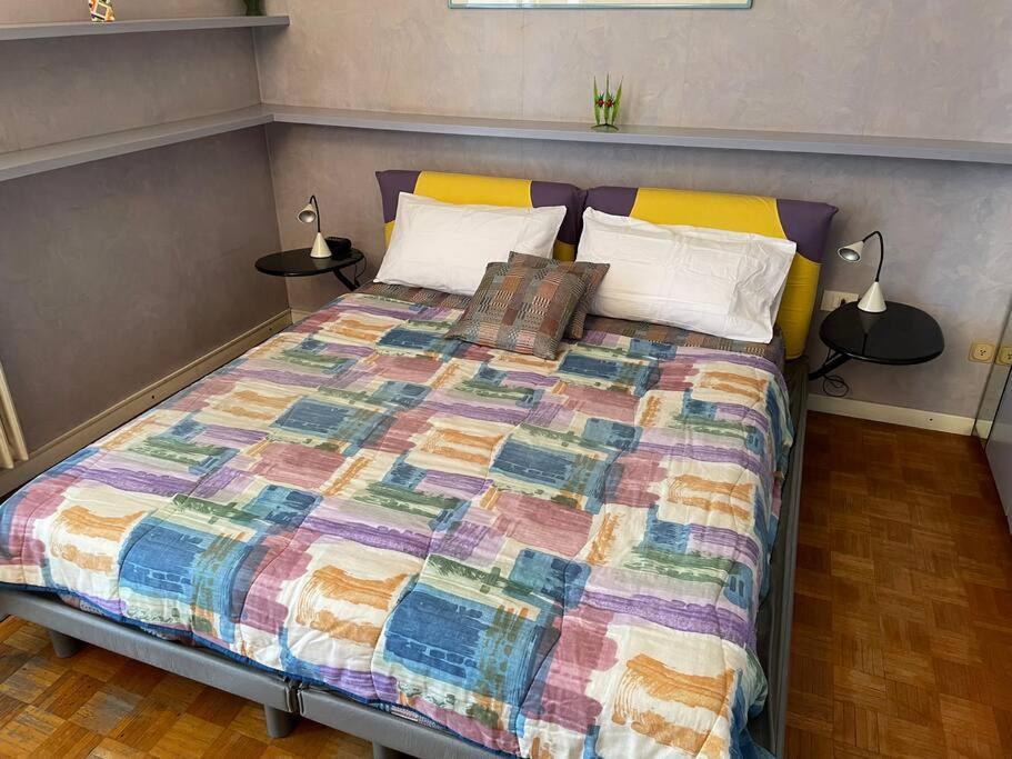 Navigli Hideaway - 5 Minutes From Metro Apartment