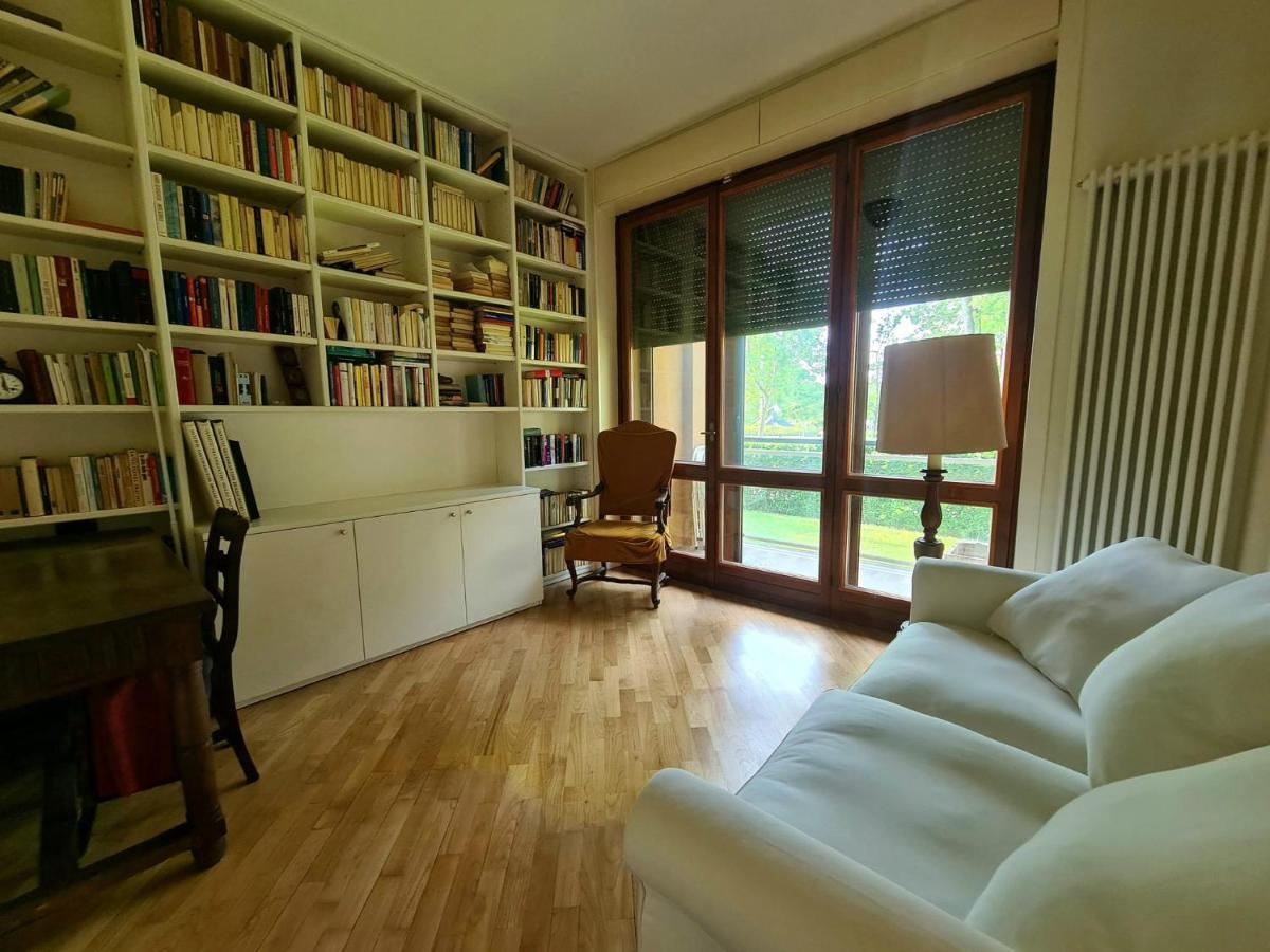 San Siro Club Apartment *