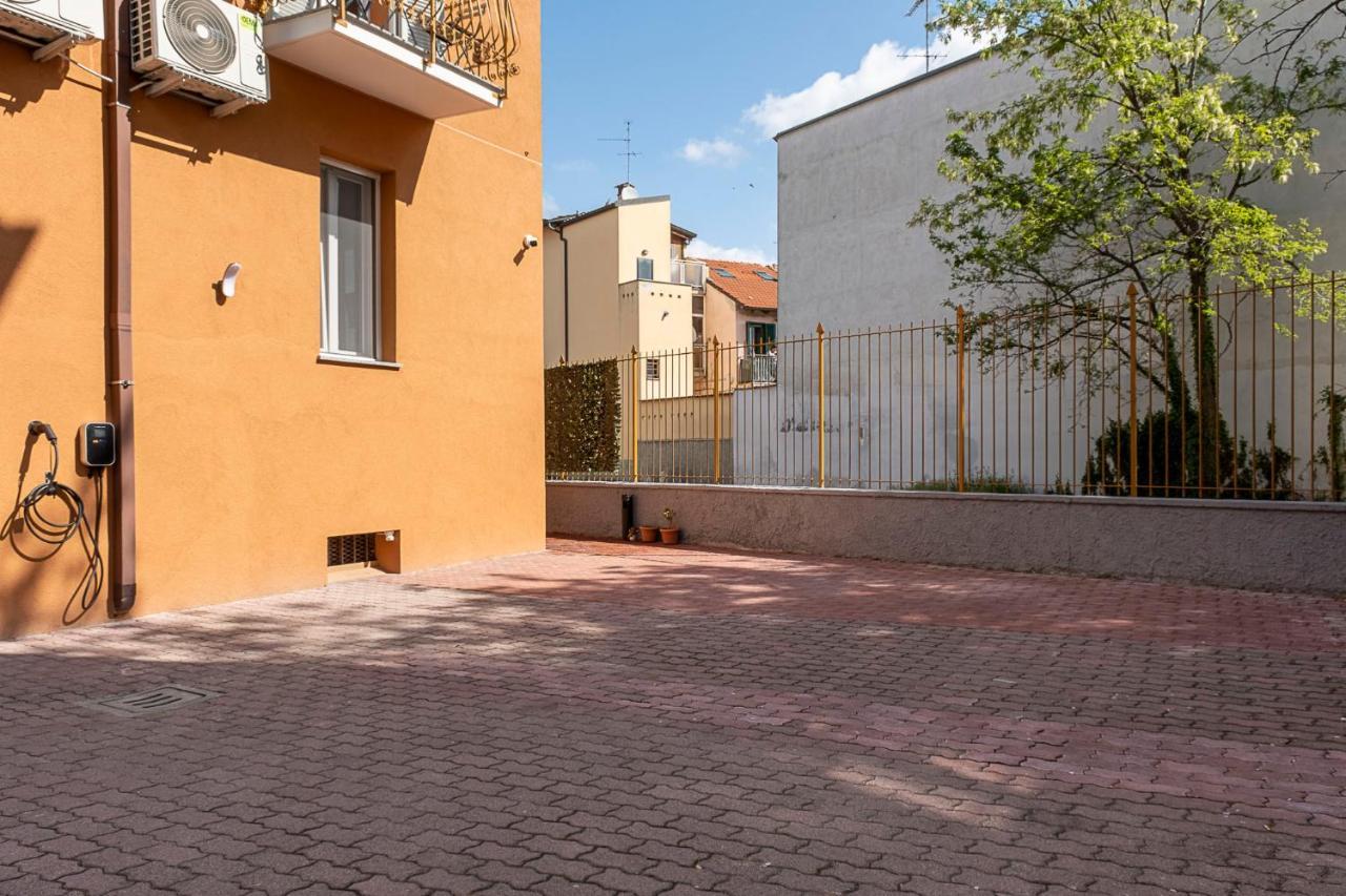 Apartment Leader 3 - Monzino - Hockey Msg Arena - Linate - *