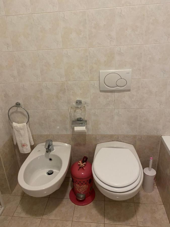 La Casa Dell'isola Apartment *